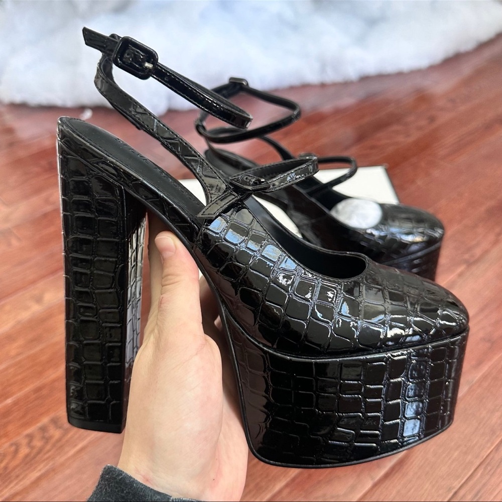 NEW Steve Madden Scotlyn Black Croc Heeled Strappy Pump Block Heels - Picture 4 of 11